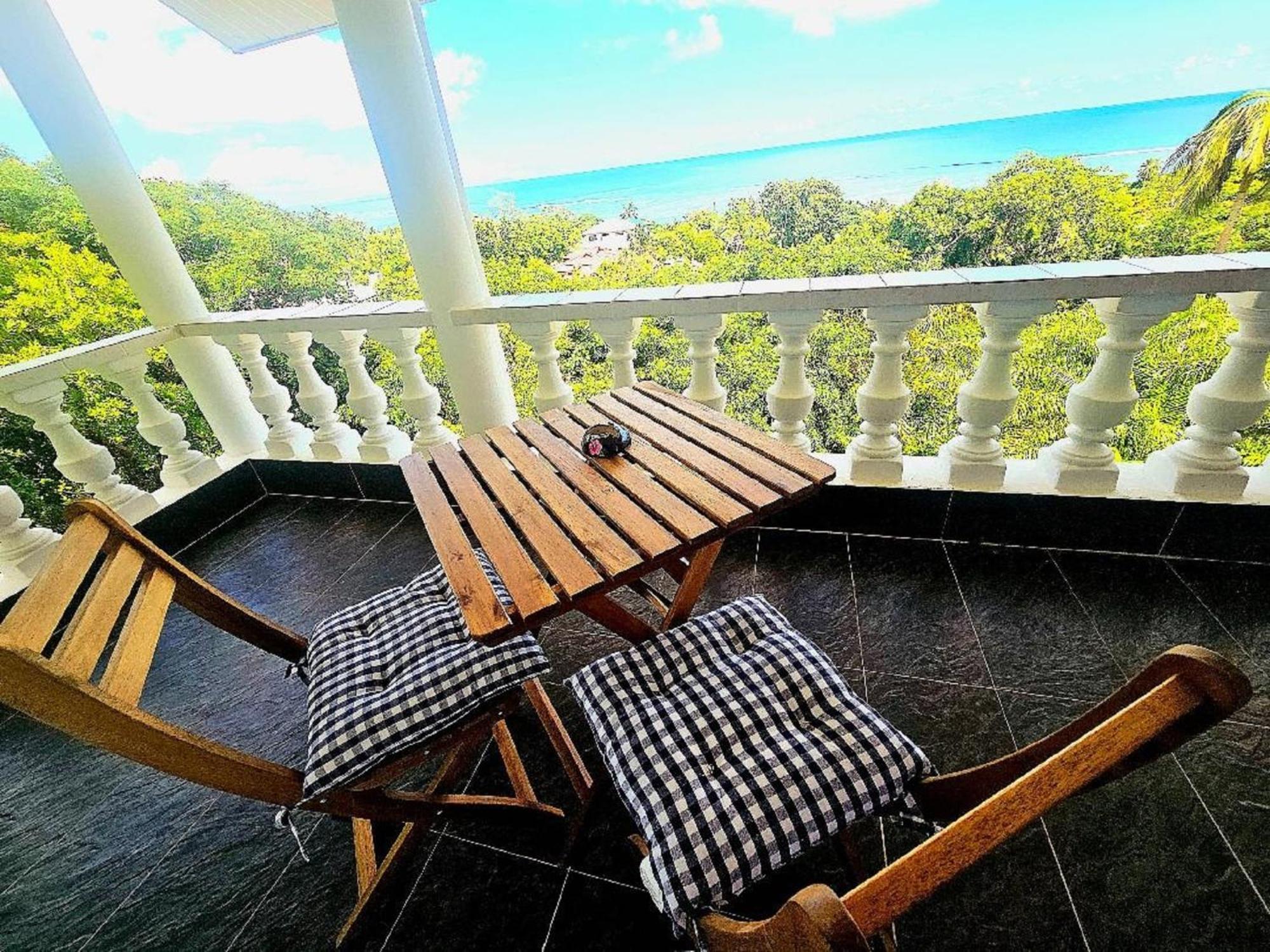 Au Lever Du Soleil Guest House Sea View Au Cap Dış mekan fotoğraf